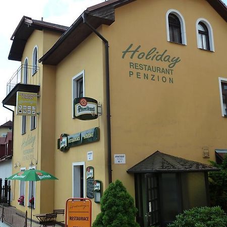 Penzion Holiday Марианске-Лазне Экстерьер фото